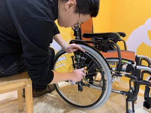 Como limpar perfeitamente uma cadeira de rodas?